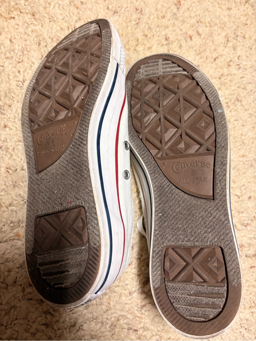 Converse White Low Tops - Picture 2 of 5